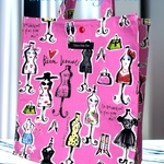 🩷柄が個性的でとーっても可愛い紙袋🛍️の形のサイドバッグ👜【581】ピンク🩷【582】
