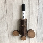 ワイルドな木製ペン立てと枝のマグネット  冷蔵庫にも