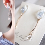 オーロラブルー＆揺れる雫の涼しげピアス/イヤリング