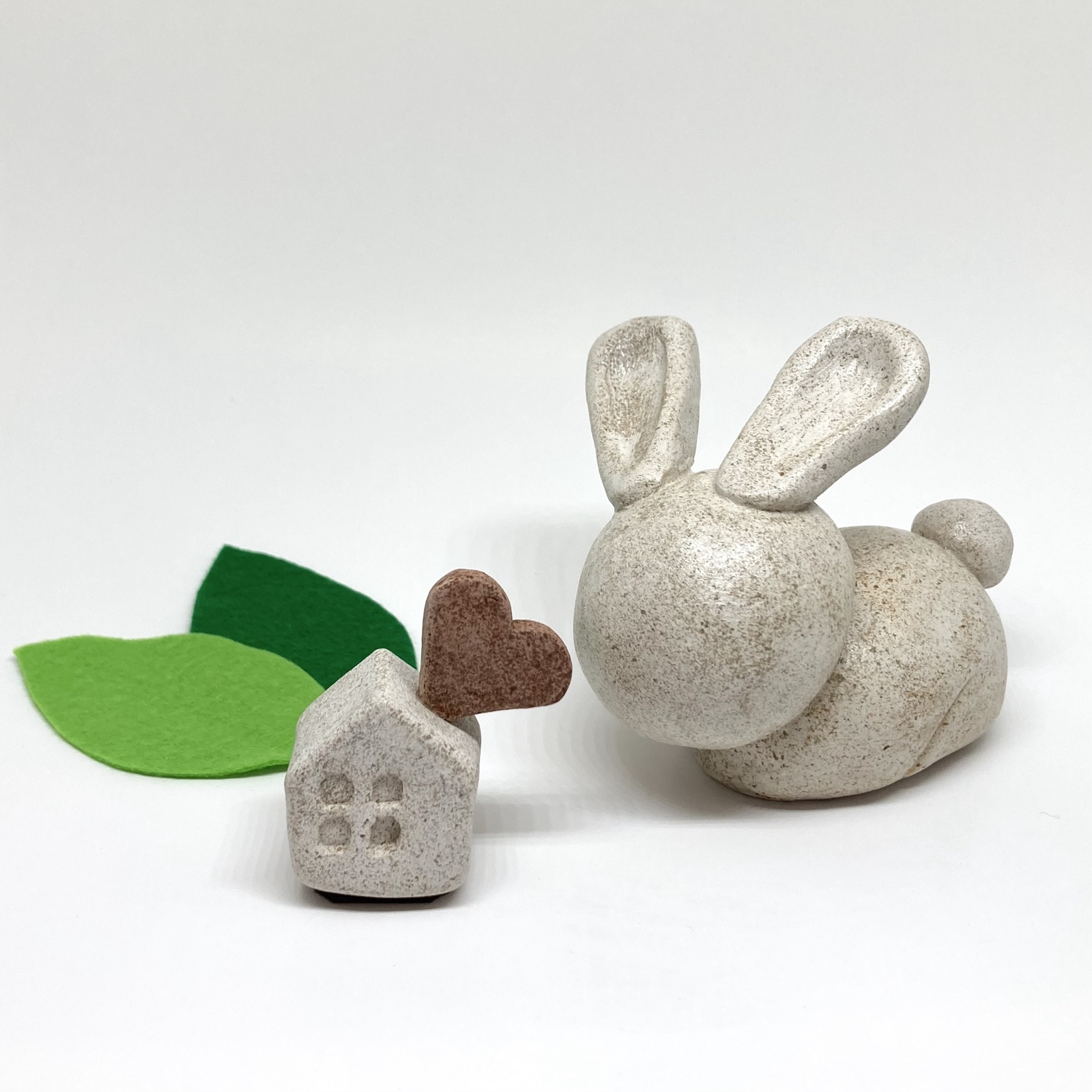 オルゴナイト フラワー☆ラビット1 うさぎ置物 インテリア うさぎ