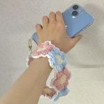 大きめお花のスマホストラップ（ピンク＆ブルー）