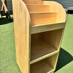 収納棚(絵本、おもちゃ収納)キャスター付き　木製棚