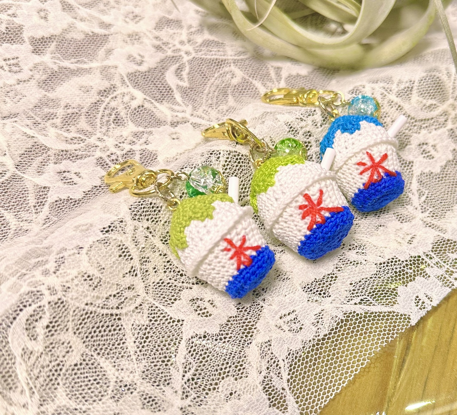 コロナバイバイ❗️ちっちゃいアマビエ✨キーホルダー コロナバイバイ❗️ちっちゃいアマビエ✨キーホルダー