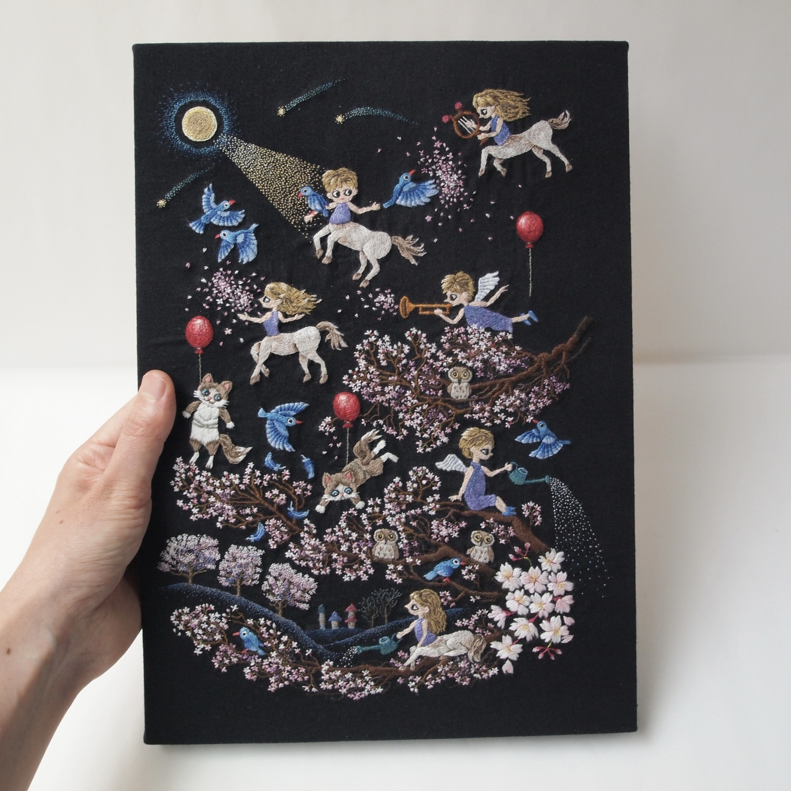 刺繍 インテリア アート 桜 子ども 妖精 - ERINYAMAN | minne byGMO