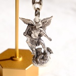 再入荷🇫🇷✨モン・サン・ミシェルから✨🇫🇷大天使ミカエル　キーホルダー