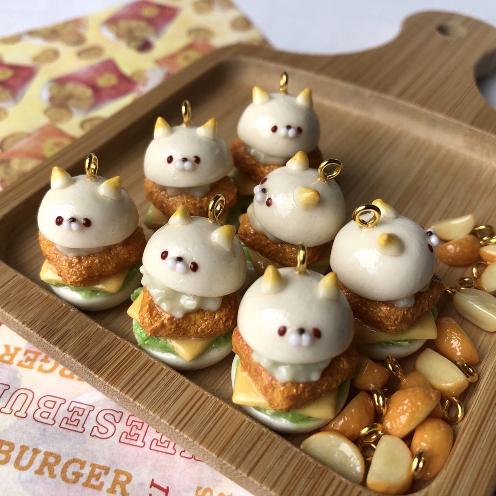 ねこさんフィッシュフライバーガー キーホルダー フェイク