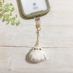 ♡手のひらサイズの白文鳥 羊毛フェルト♡スマホ画面クリーナーにもなるキーホルダー バッグチャーム マスコット 人形 ドール しろぶんちょう とり 鳥 トリ 春 桜 needle felted bird
