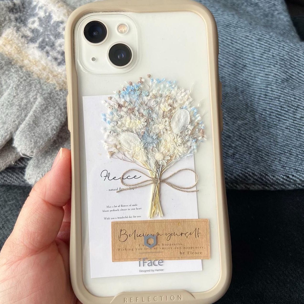 淡ブルー⑅︎ スマホ かすみ草 ミニブーケ カード iface ケース シール 