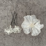 《かすみ草とディップフラワーの髪飾り𓆸》プリザーブドフラワー ディップアート アメリカンフラワー 着物 振袖 袴 浴衣 和装 成人式 卒業式 結婚式 ウェディング ブライダル ヘア飾り ヘッドドレス
