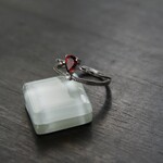 ガーネット　ペアシェイプ　ティン　ティアラリング　SILVER925