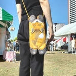 「一緒行く！」ぶら下がりアニマルのスマホポシェット　キツネ【再販】