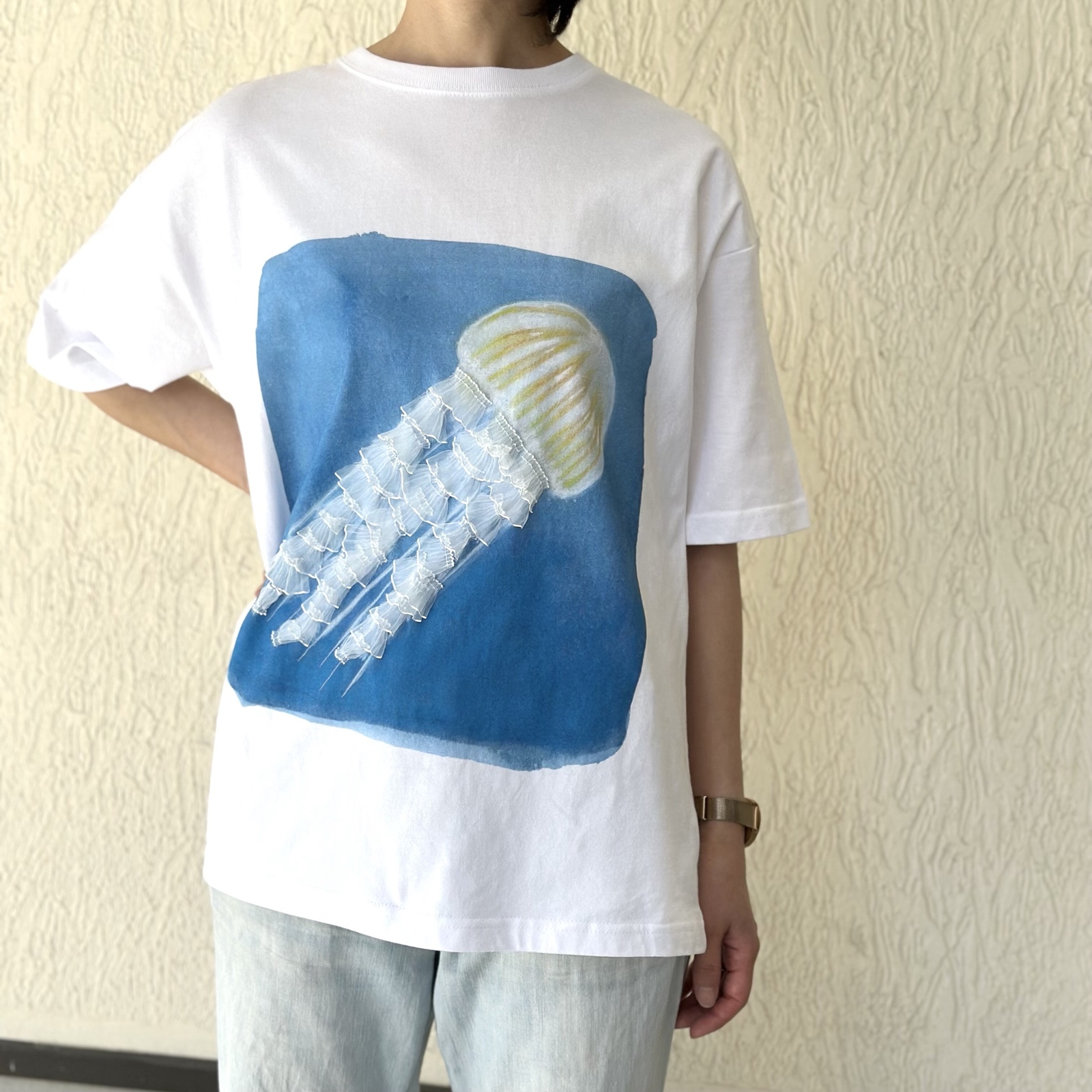 アカクラゲのふりふりフリルＴシャツ