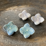 紫陽花ピアス(陶器)／イヤリング　