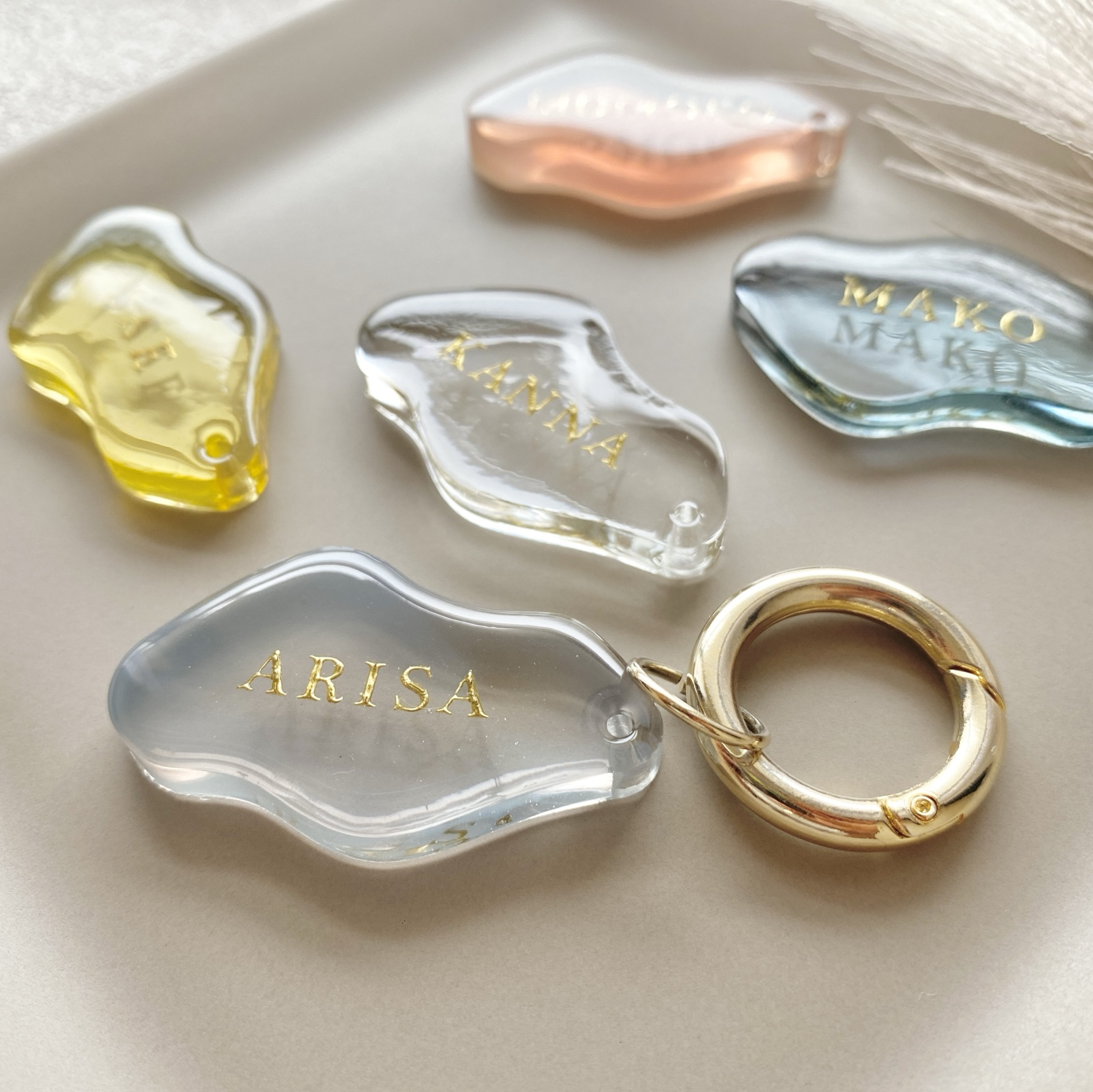 名入れ/文字入れ無料】ニュアンスチャーム クリア レジン