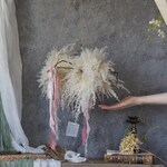 wreath [swan] №６　パンパスグラスと雲竜柳のフライングリース　ドライフラワーリース　フライングリース