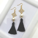 ブラック タッセル ロング ピアス/イヤリング