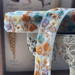 ♡[実物のお色味と違う場合があります] インド刺繍リボン　花　インド刺繍　スパンコール　刺繍リボン　リボン　りぼん　※10月8日よりゆうパケットにて発送