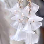 【期間限定50%off 485円→242円】2pcs)3433)花びらチャーム#1LF