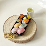ミニチュアフード お寿司プレートA・金粉入お茶付きチャーム or 片方ピアス