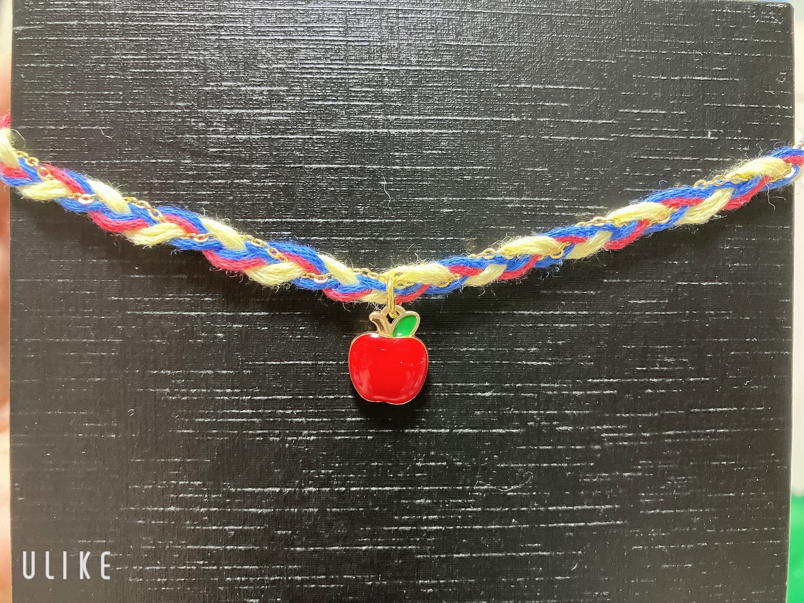 白雪姫🍎のブレスレット - 湘南の手作り屋さん | minne byGMO