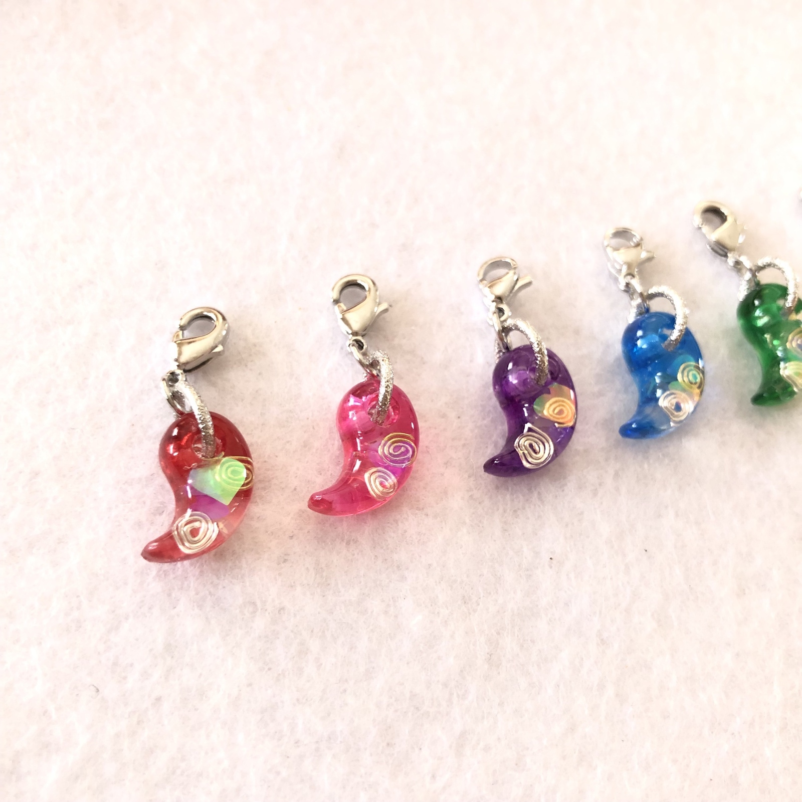 ペットさんのお守り☆勾玉オルゴナイト - Kokia-seisakusho