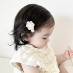 New"ピンクのお花のヘアクリップ🌸 ベビーヘアクリップ お花 ヘアクリップ 誕生日 お祝い プレゼント プチギフト 赤ちゃんヘアクリップ 