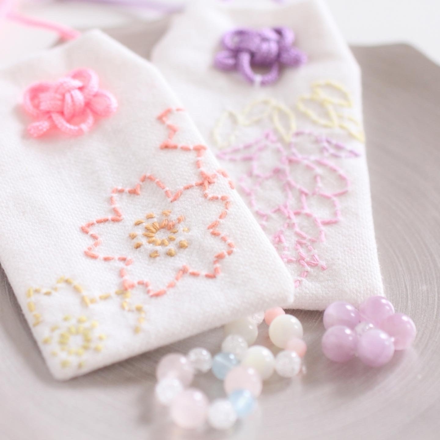 ★【 新品・未使用品 】IROHA ⭐️ブレスレット IROHAのお念珠ブレスレット☆ホワイトラブラドライト【受注制作