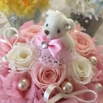 アトリエ myu  キラキラ☆ベアー 全3色 ● ベイビーピンク【プリザーブドフラワー】出産祝い★結婚祝い★発表会プレゼント★お誕生日プレゼントなどに。