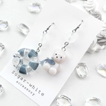 🛟🐻‍❄️ polar bear ✵ 浮き輪とシロクマの耳飾り   ピアス ・ イヤリング     