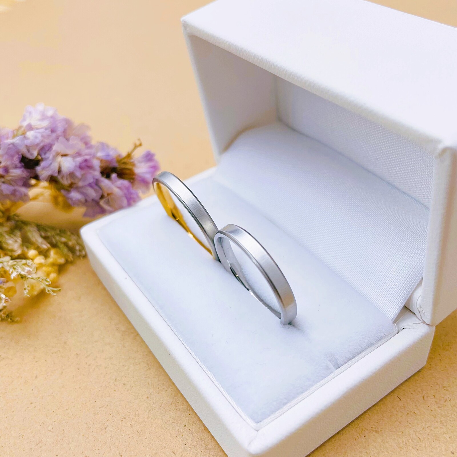 ペアリング 七色に艶めく シェルリング 刻印 結婚指輪
