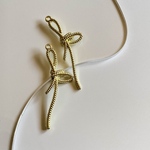 299)２個 / リボンチャーム / gold / ハンドメイドパーツ / アクセサリーパーツ / ピアス / イヤリング / インポートパーツ / ゴールド