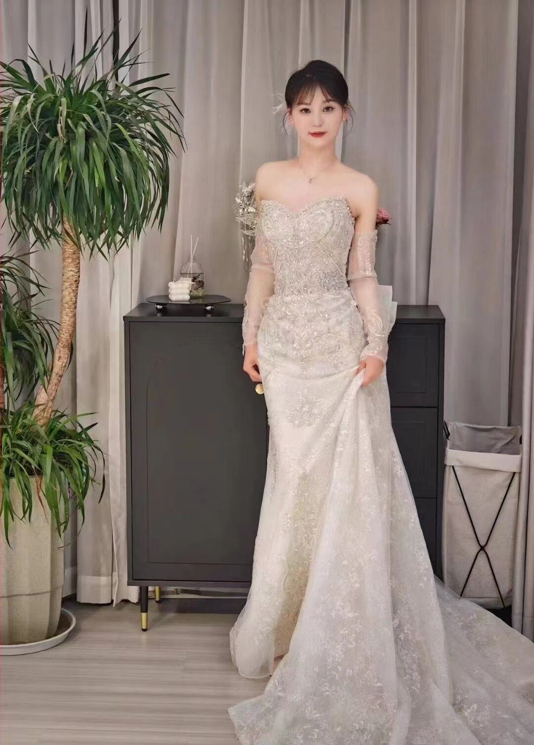 ウェディングドレス ベアトップ 華やかなトレーン マーメイド 披露宴/結婚式 前撮り 憧れのドレス 44,334円