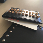 手縫のレザーパスケース