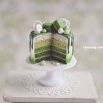 抹茶のオンブレケーキ