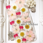 キラキラ押し花のiPhoneケース❣️受注製作