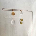 クリアカーキ　ドロップ　アシンメトリーピアス/イヤリング　ロングピアス