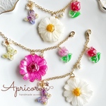 【ホワイト】🌼🤍お花まるごとチャーム/レジン/プリザーブドフラワー/ドライフラワー/大人可愛い