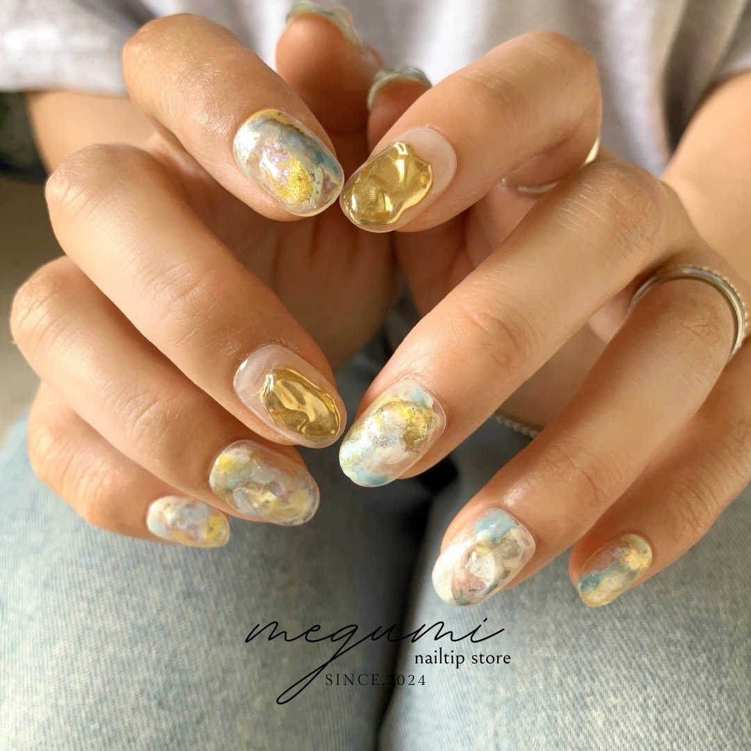 ネイルチップ ニュアンスちゅるん夏ネイルシェルキキララネイル