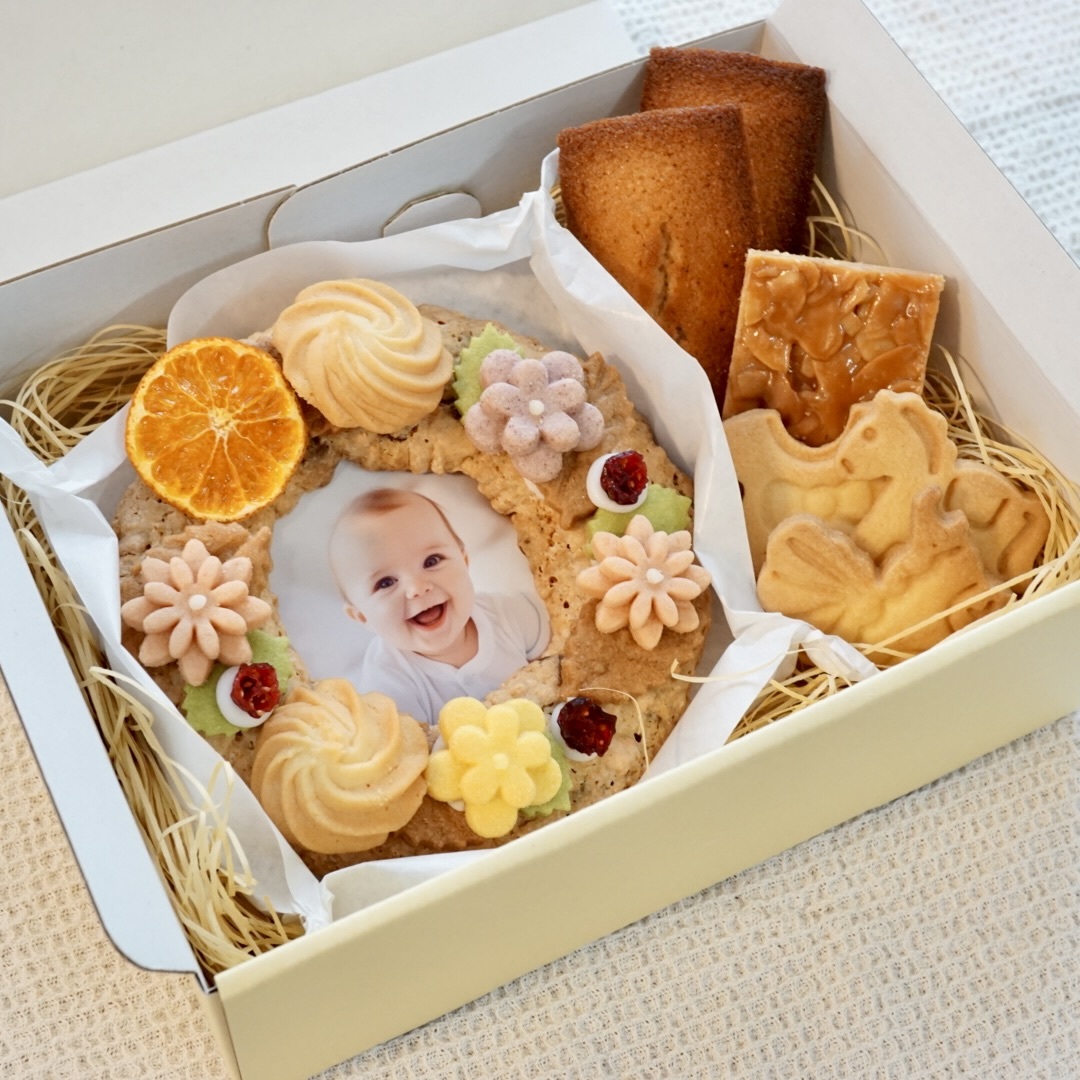 内祝い用ギフトセット (サイズS) お花のクッキーリースと人気の焼き