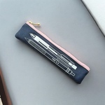 ちょこっとペンケース（グレー）