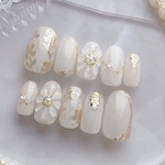 ウェディングネイル　花嫁ネイル　お呼ばれネイル　前撮り　ぷっくりお花