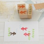 金魚のはんこ (横から ) 水草と泡のはんこ付