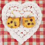 にゃんこのチョコチップクッキーピアス