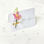 **【ガラスビーズのお花】メッセージカード**  光を反射してキラキラ輝くお花です⸜🌷︎⸝‍  贈り物のアクセント 席札 プチギフト ちょこっと1品
