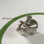 モルモットのシルバーネックレス