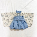 【3ヶ月〜5歳頃まで長い期間使える⭐︎】1番可愛いふわふわシルエットのベビー袴　桜×くすみブルー