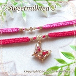 キラキラButterflyのワックスコードブレスレット(レッド)