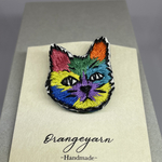 カラフル猫　刺繍ブローチ