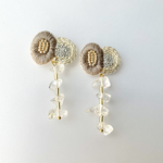255◇nene◇刺繍ピアス/イヤリング