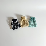 Knit mini pouch